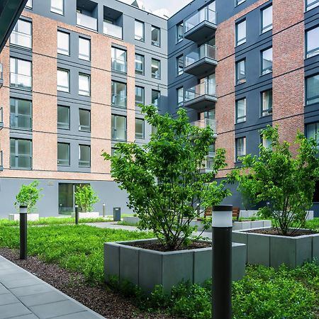 Apartment With Balcony And Free Parking In Poznan By Noclegi Renters Kültér fotó